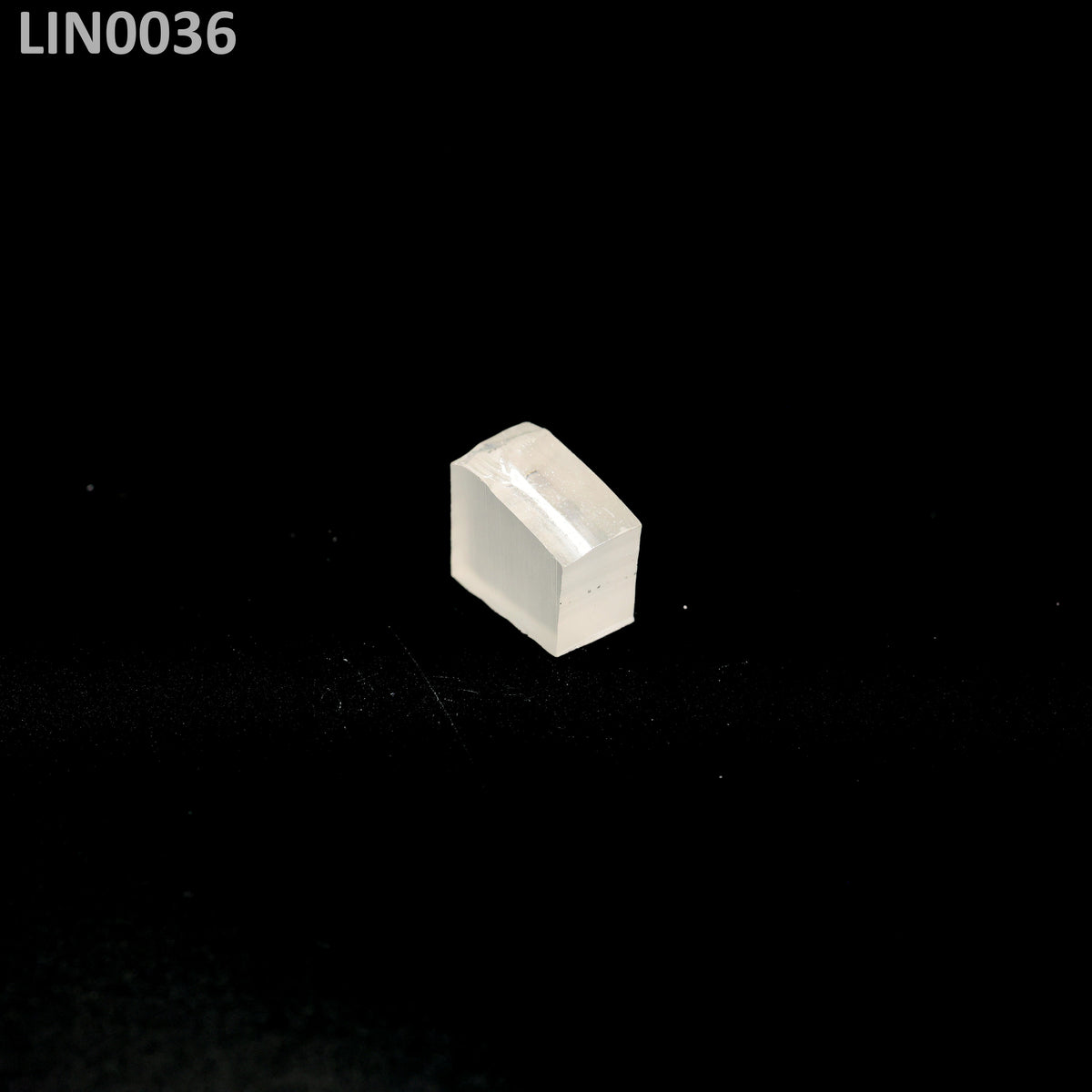 Lithium Niobate : LIN0036
