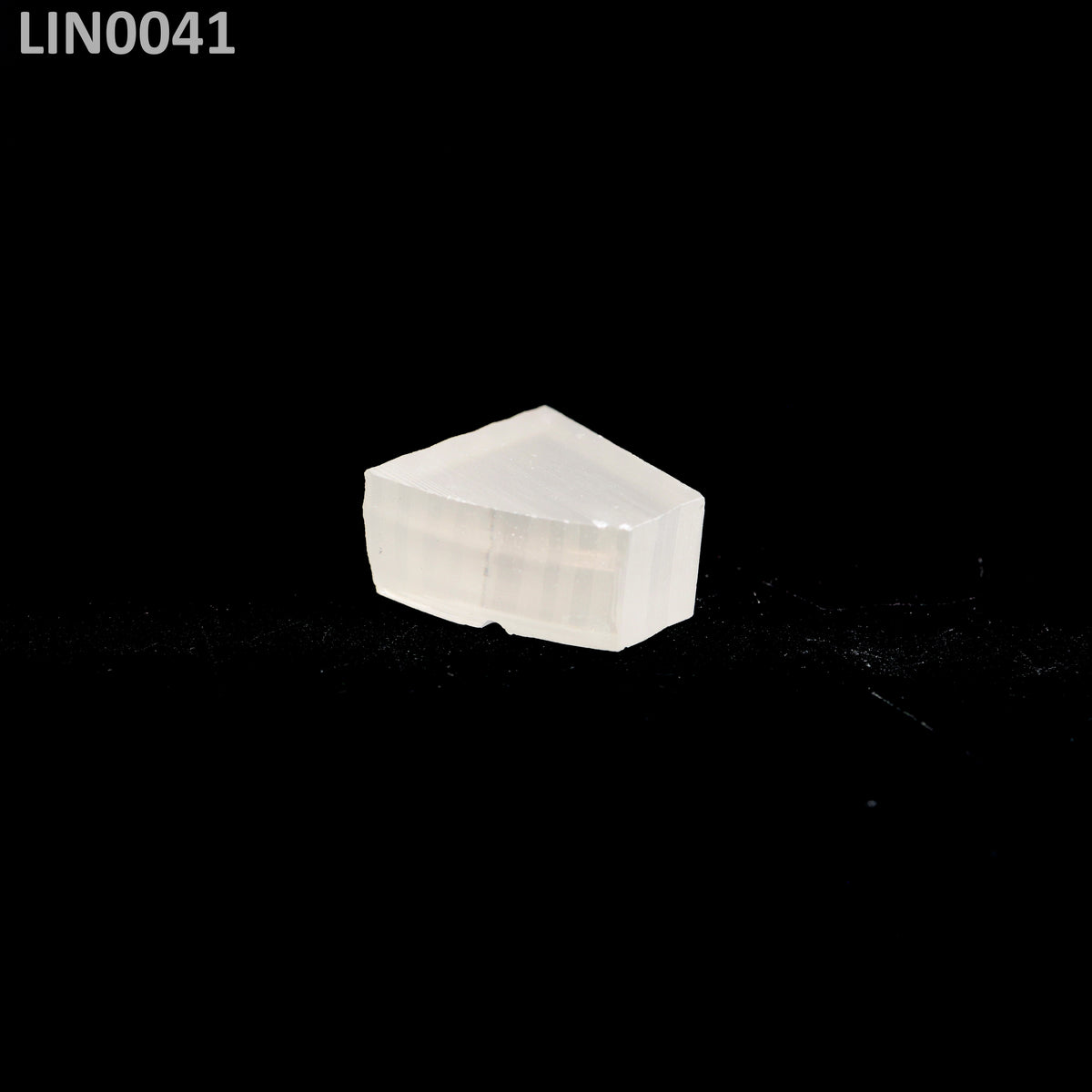 Lithium Niobate : LIN0041