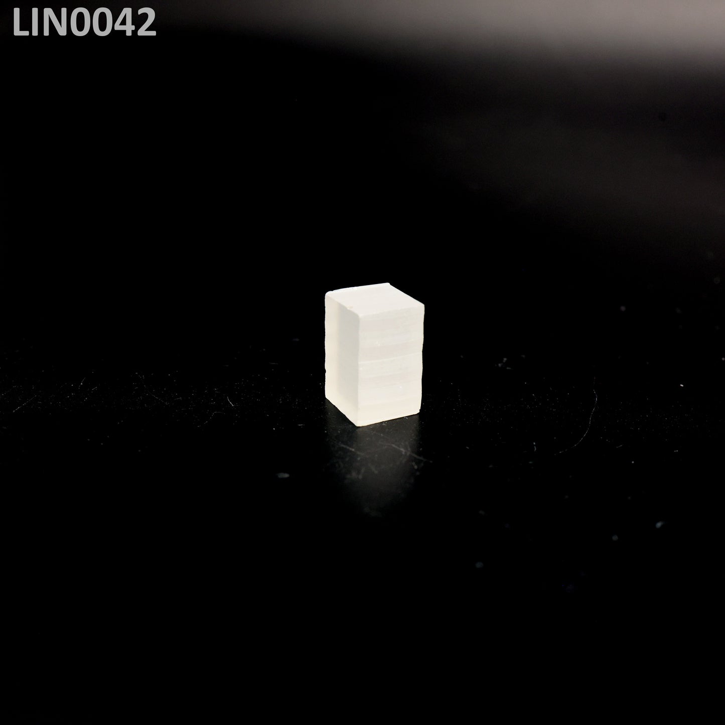 Lithium Niobate : LIN0042