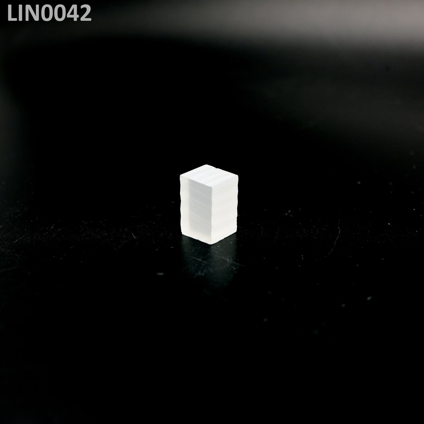 Lithium Niobate : LIN0042