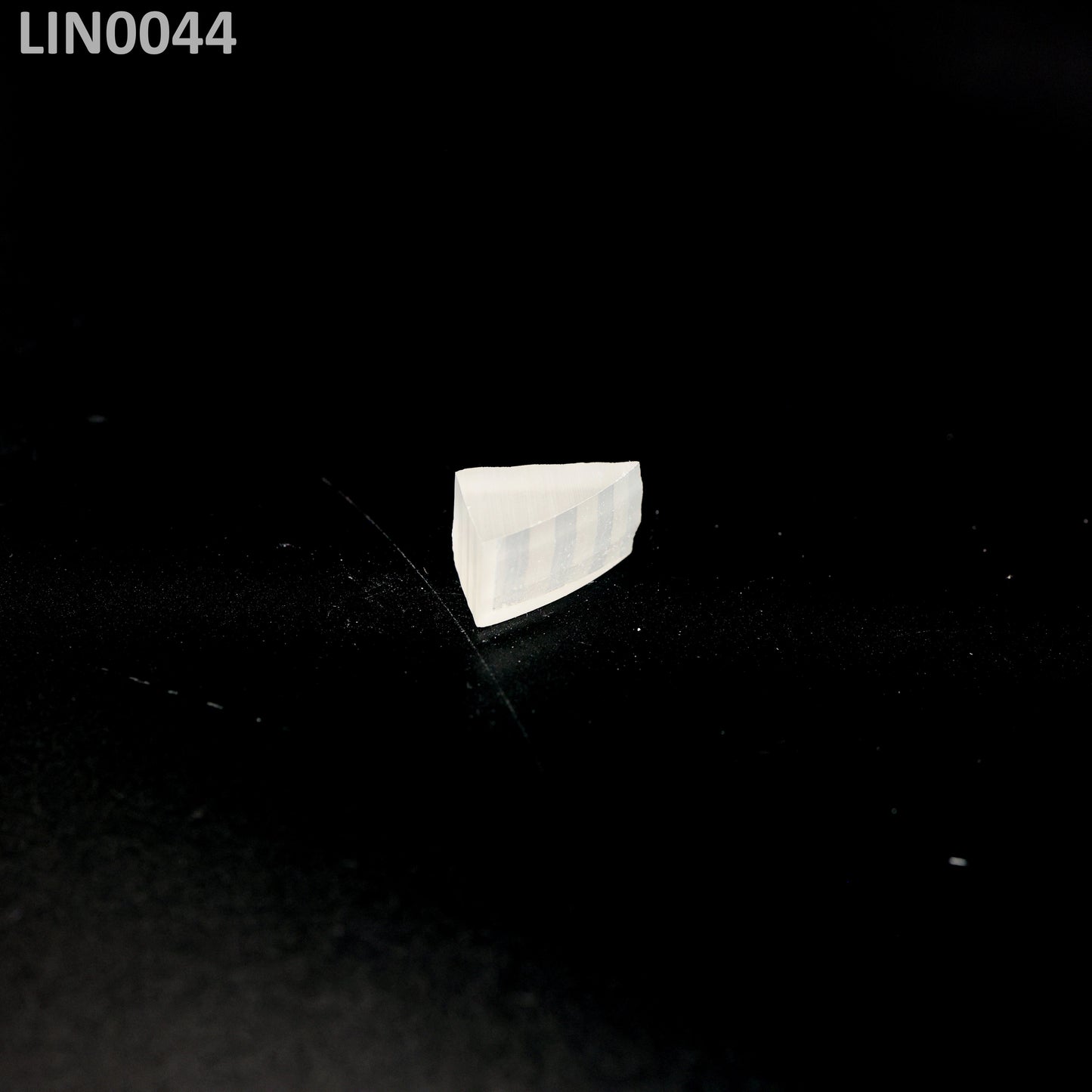 Lithium Niobate : LIN0044