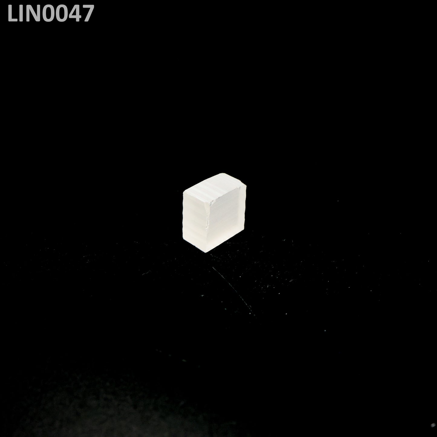 Lithium Niobate : LIN0047