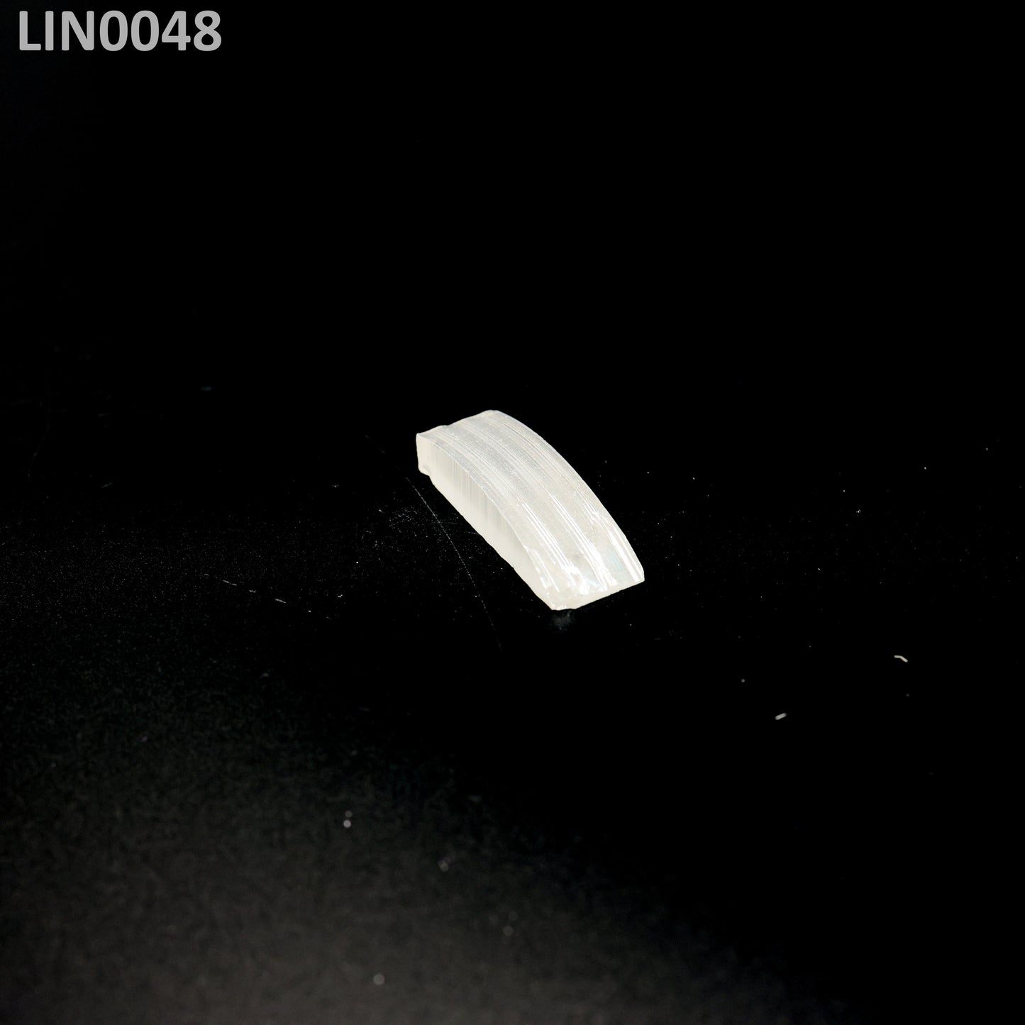 Lithium Niobate : LIN0048