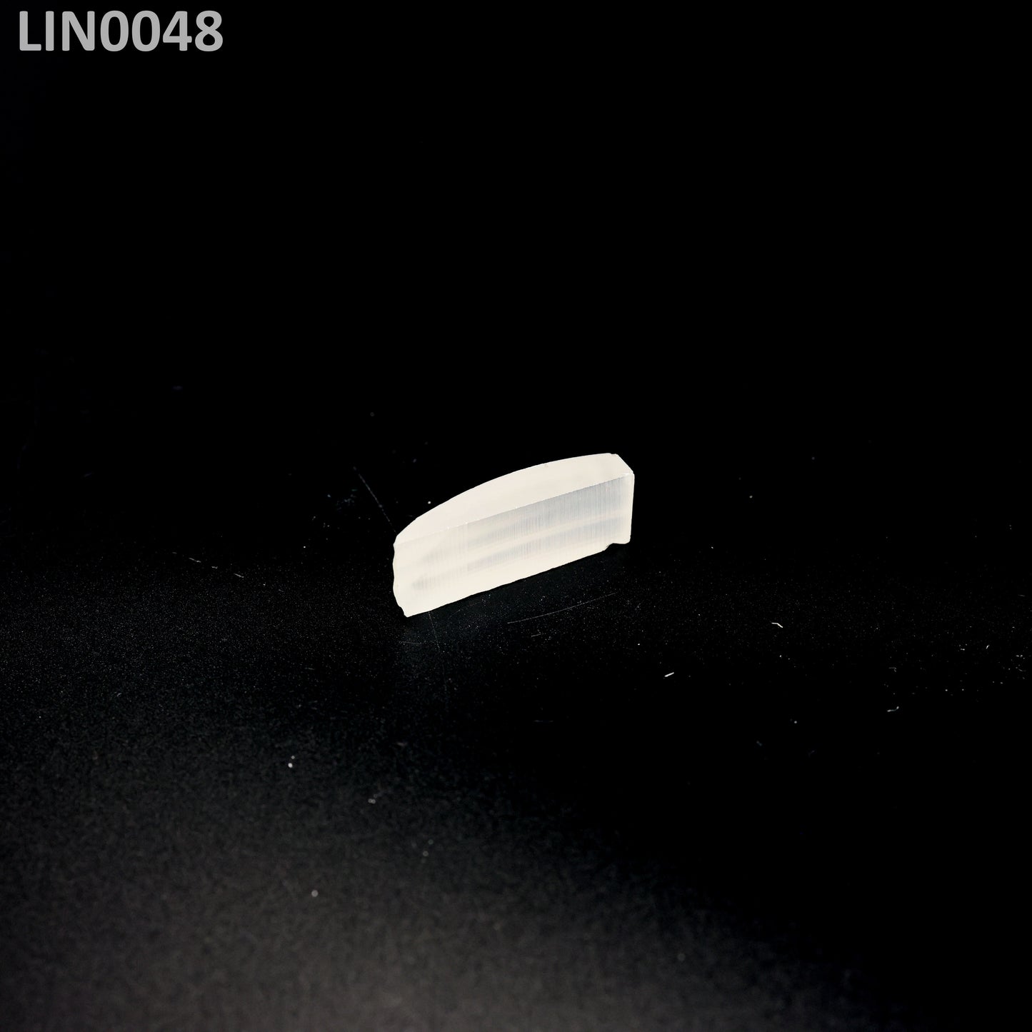 Lithium Niobate : LIN0048