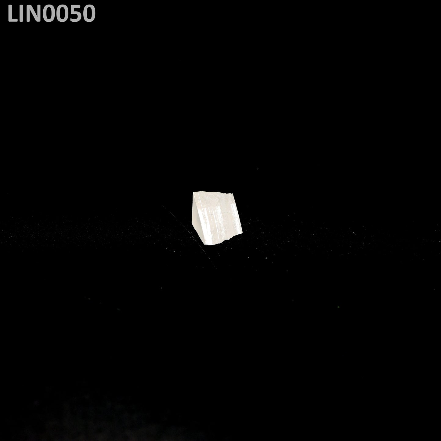 Lithium Niobate : LIN0050