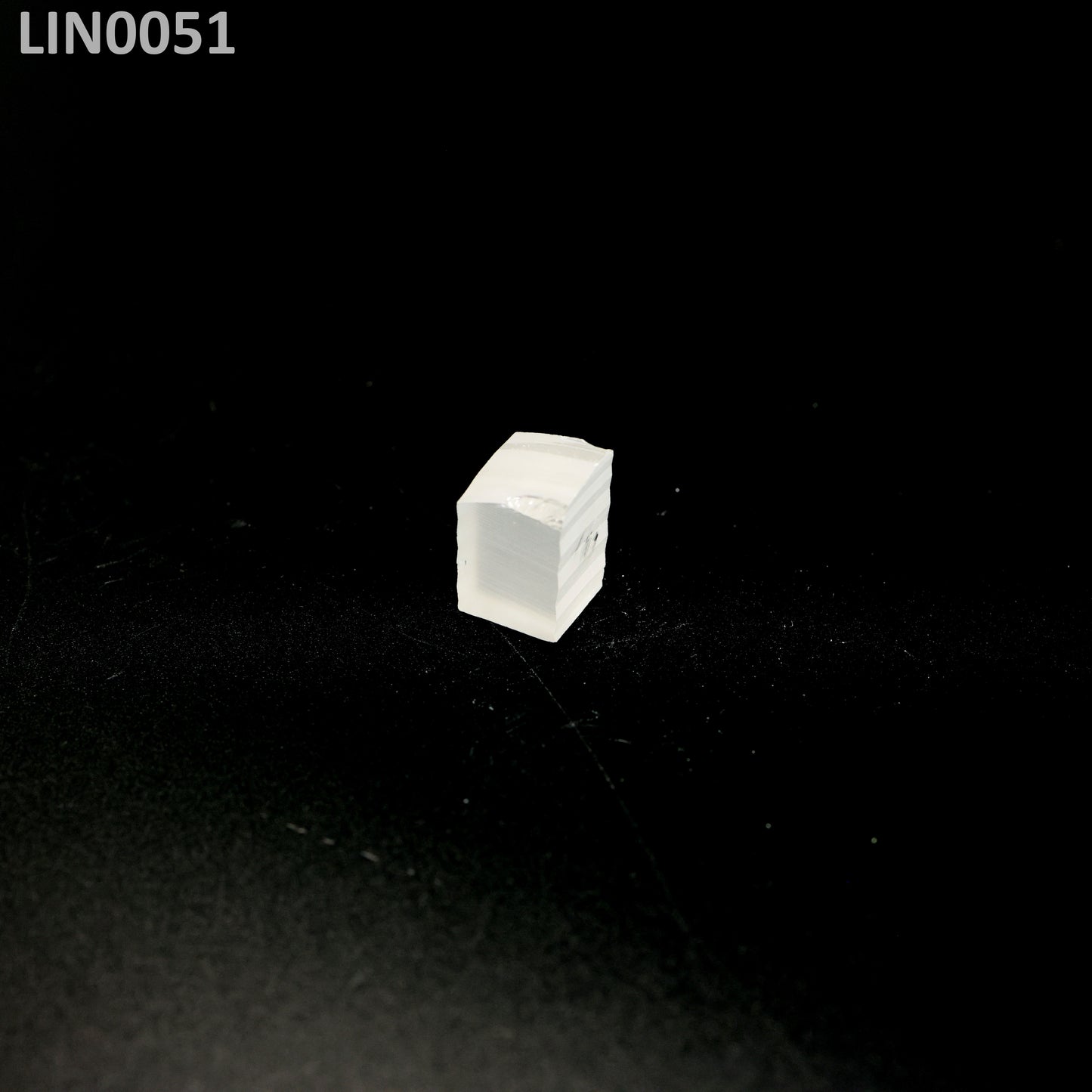 Lithium Niobate : LIN0051