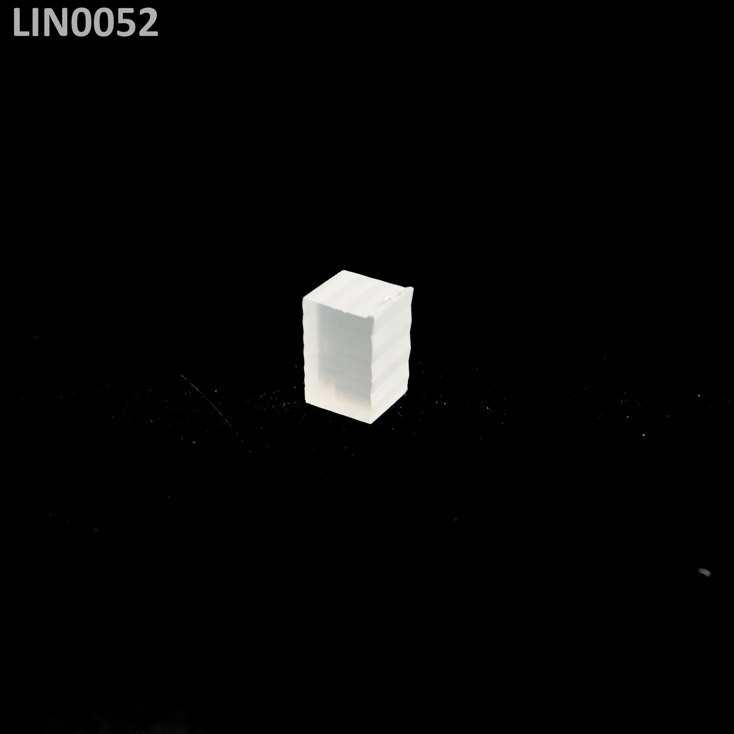 Lithium Niobate : LIN0052