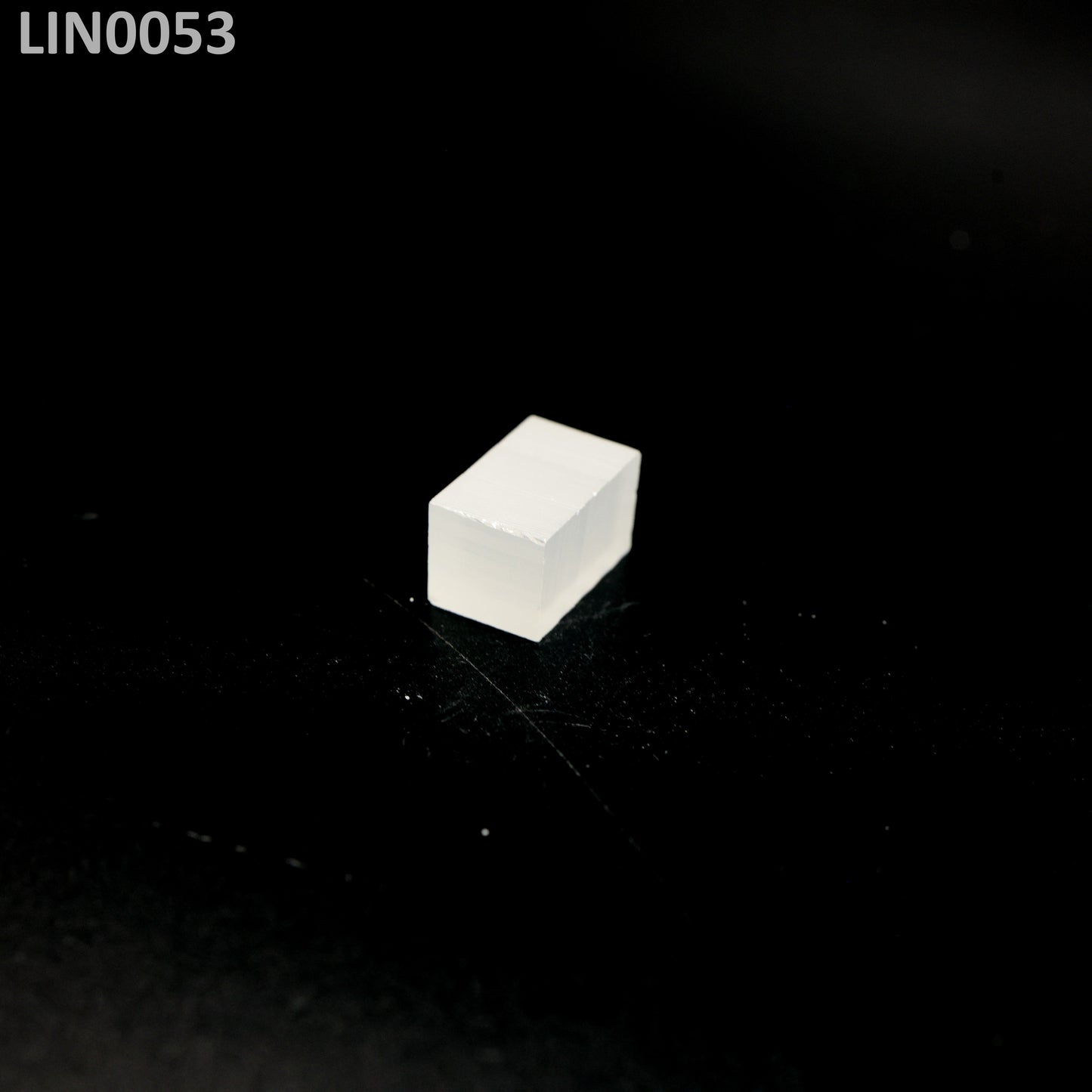Lithium Niobate : LIN0053