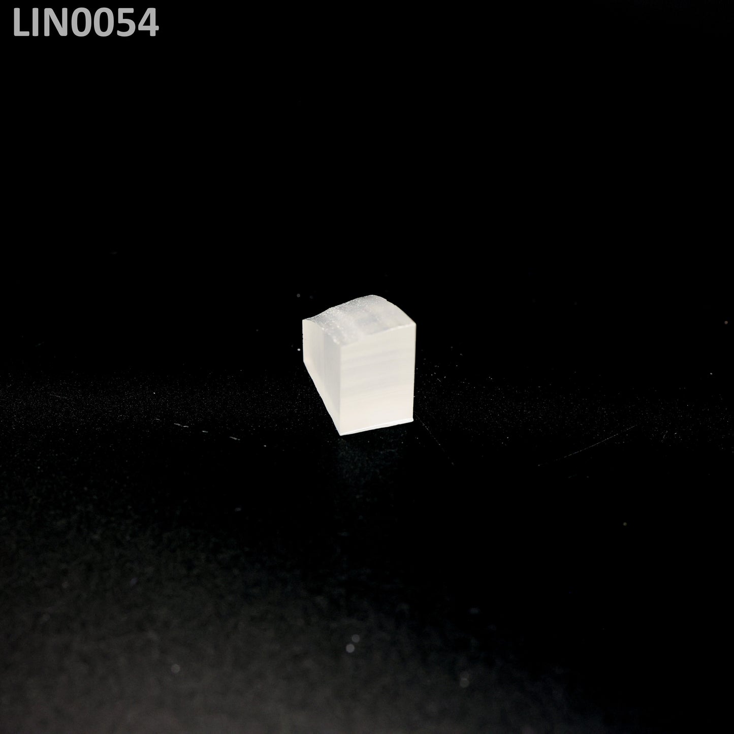 Lithium Niobate : LIN0054