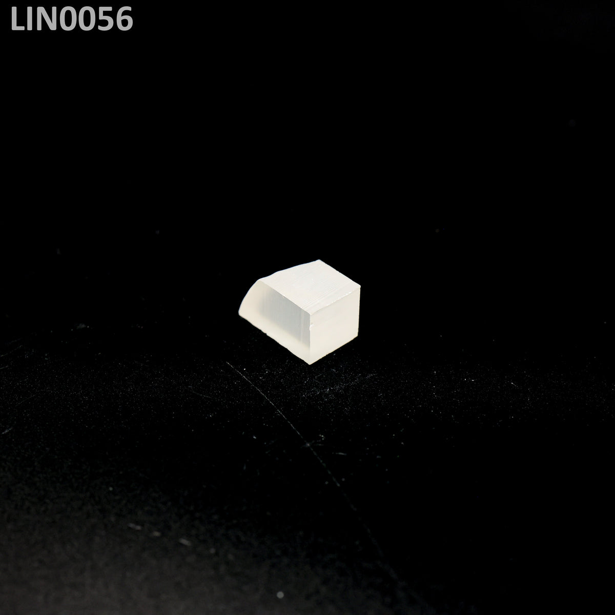 Lithium Niobate : LIN0056