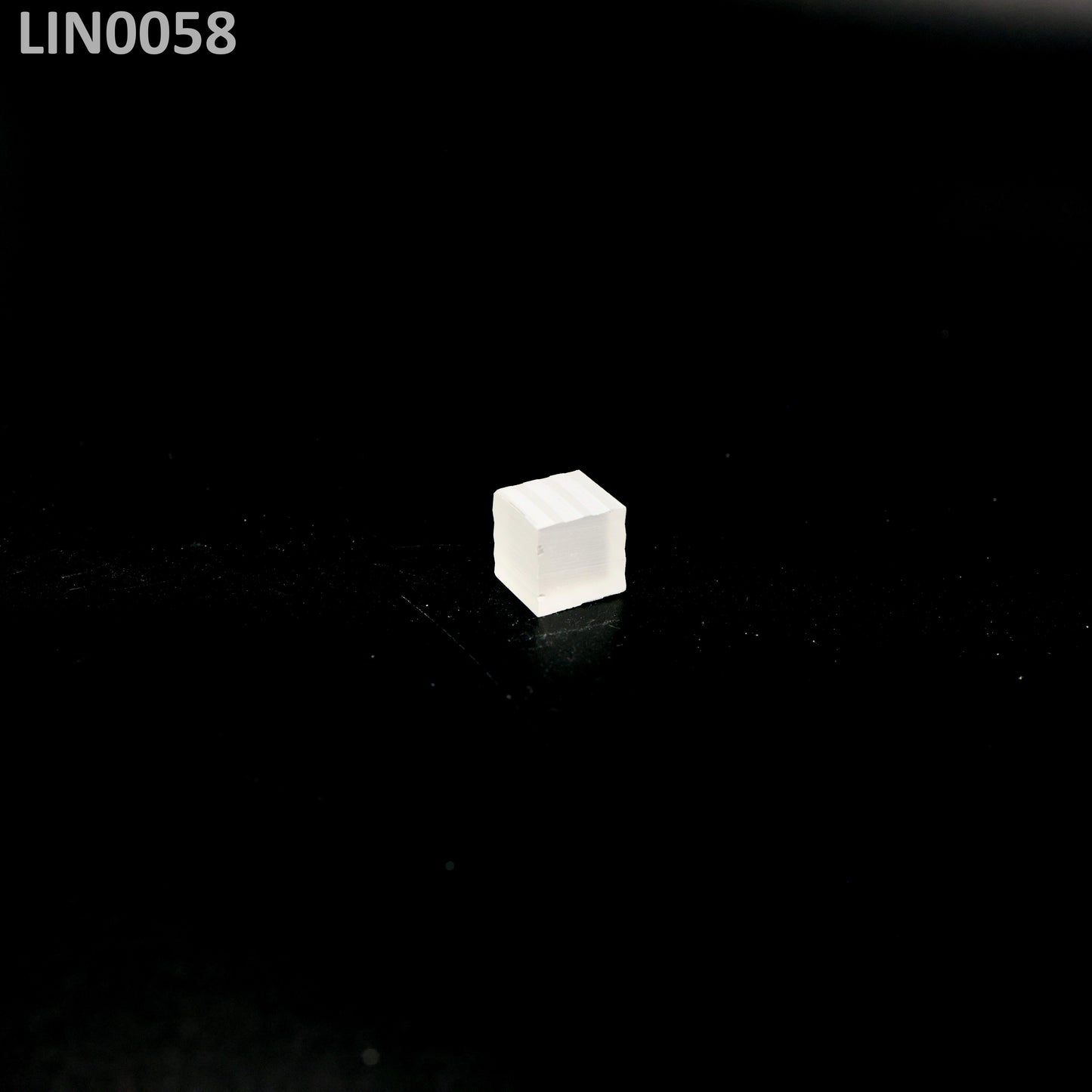 Lithium Niobate : LIN0058