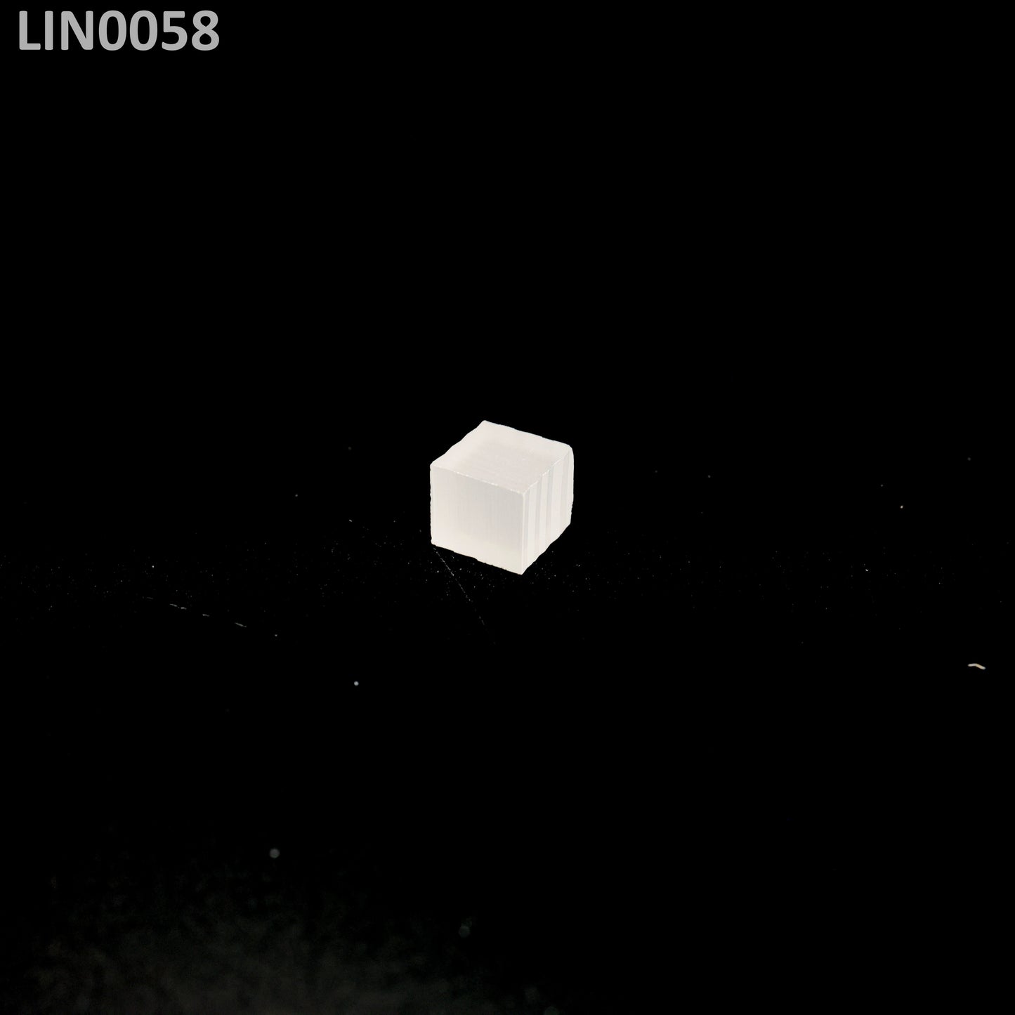 Lithium Niobate : LIN0058