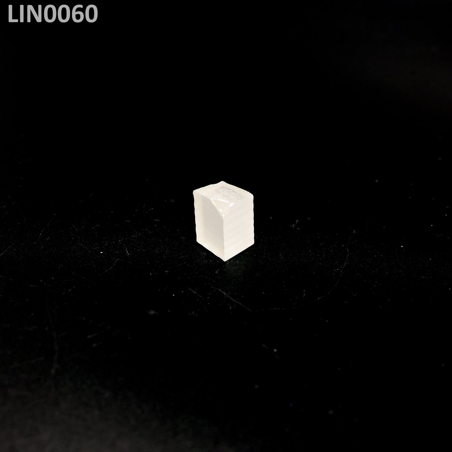 Lithium Niobate : LIN0060