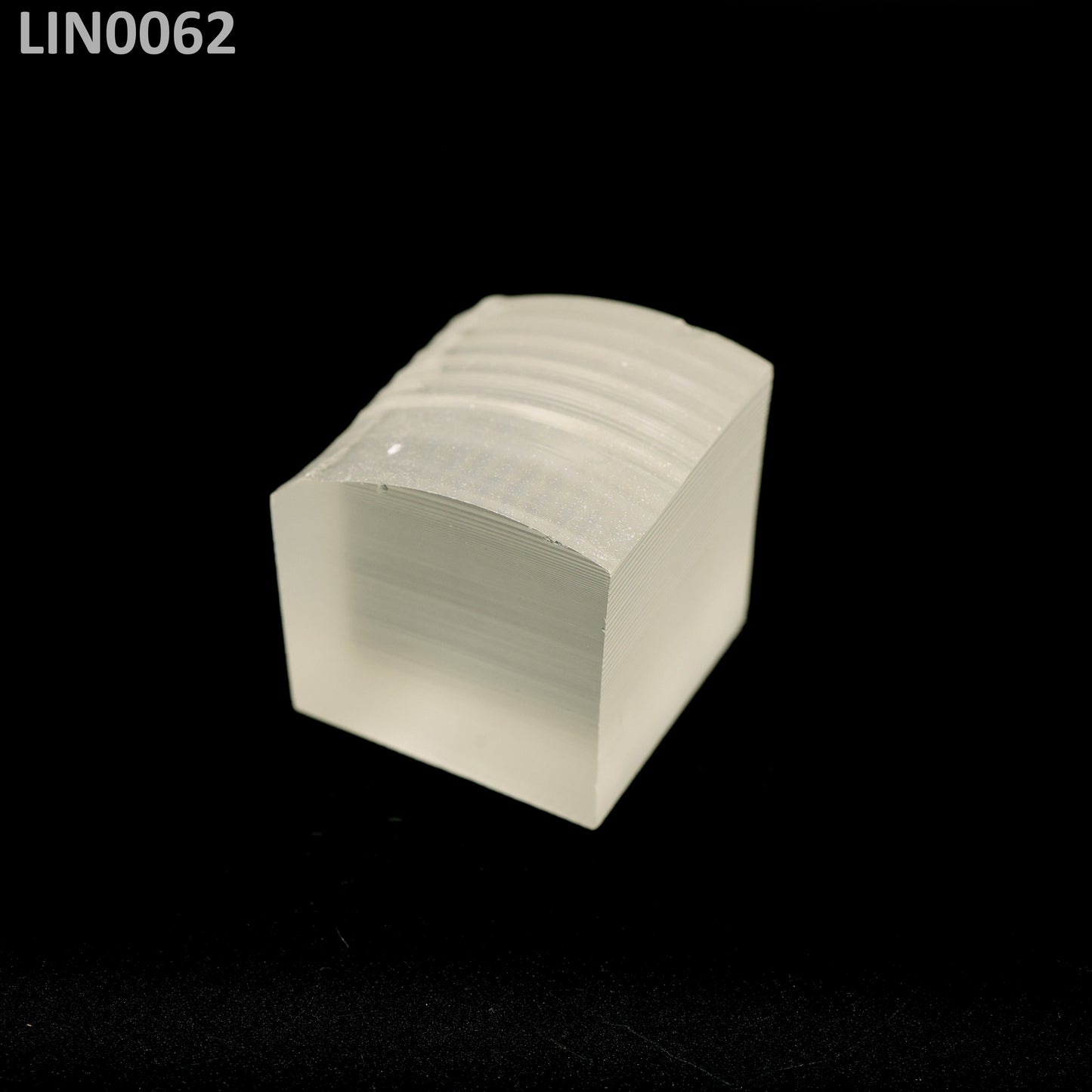 Lithium Niobate : LIN0062