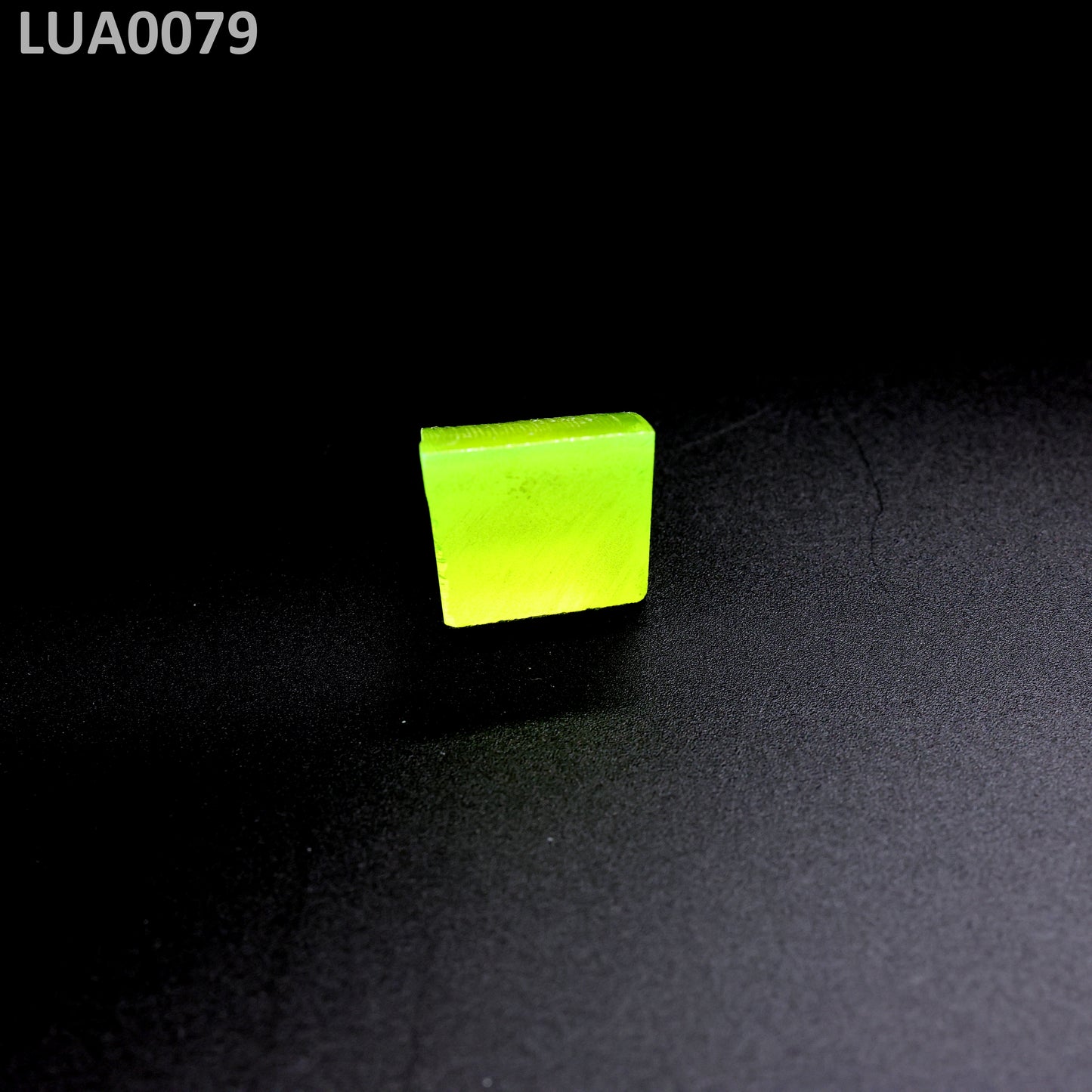 Lutetium Aluminum Garnet LuAG : LUA0079