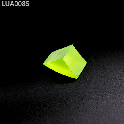 Lutetium Aluminum Garnet LuAG : LUA0085