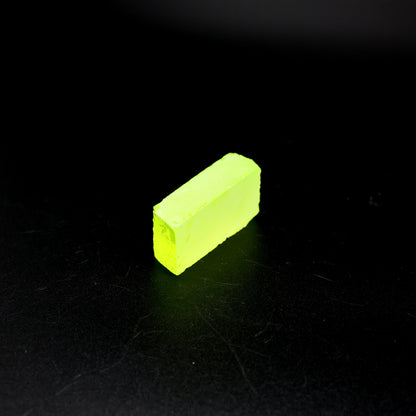 Lab-Grown LuAG Garnet – Intense UV Reactive Gemstone Rough