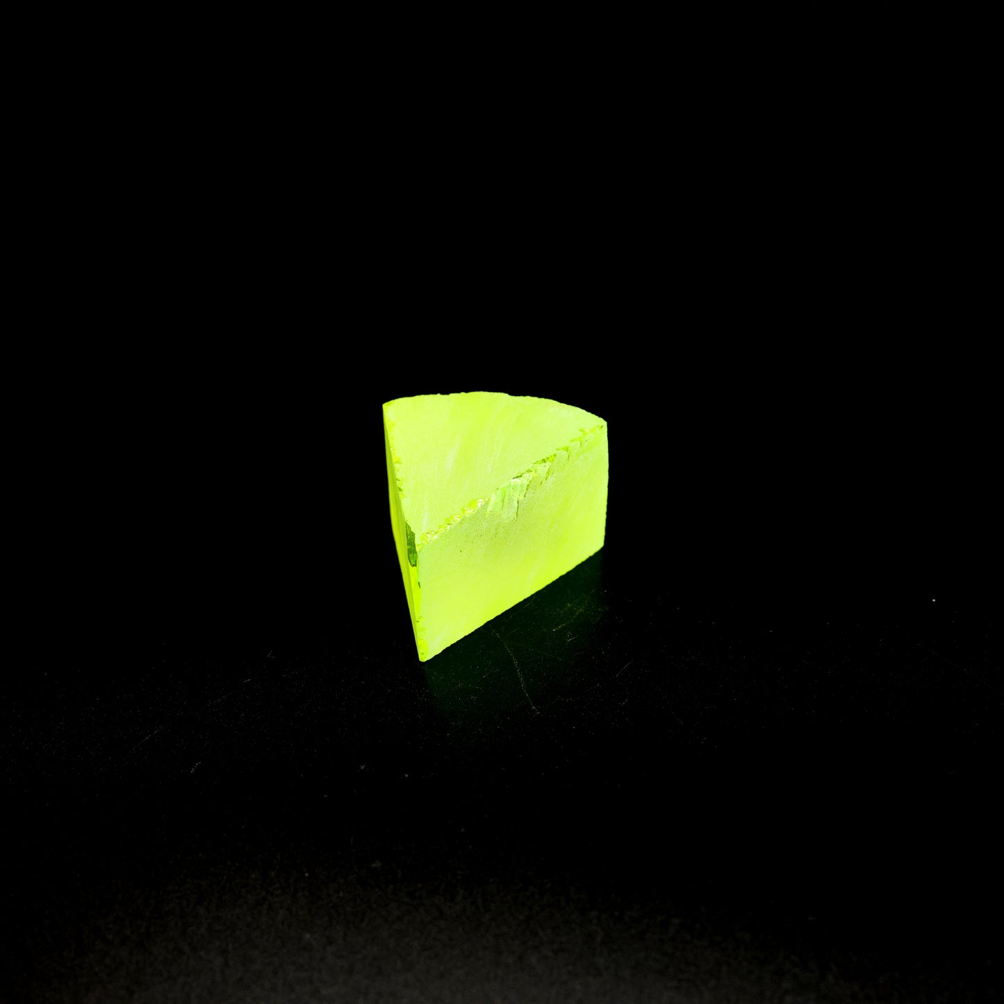 Lab-Grown LuAG Garnet – Intense UV Reactive Gemstone Rough