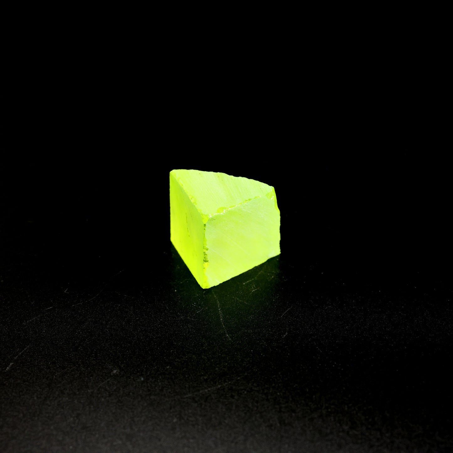 Lab-Grown LuAG Garnet – Intense UV Reactive Gemstone Rough