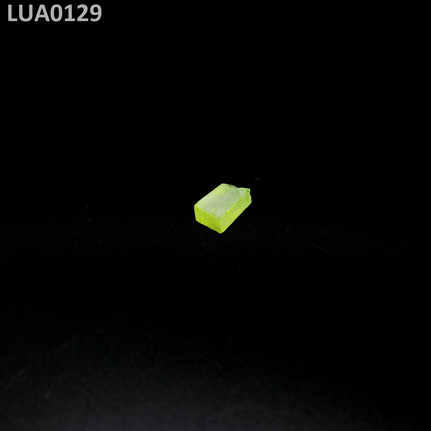 Lab-Grown LuAG Garnet – Intense UV Reactive Gemstone Rough