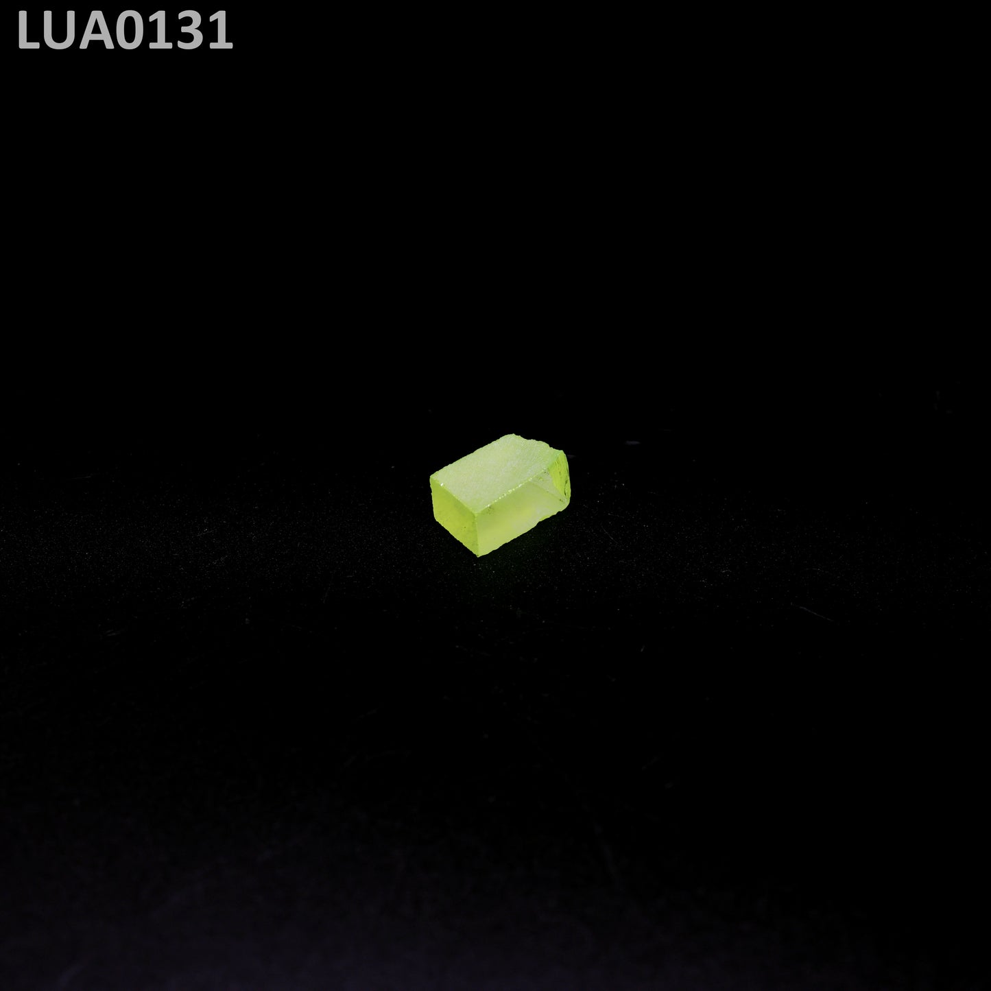 Lab-Grown LuAG Garnet – Intense UV Reactive Gemstone Rough