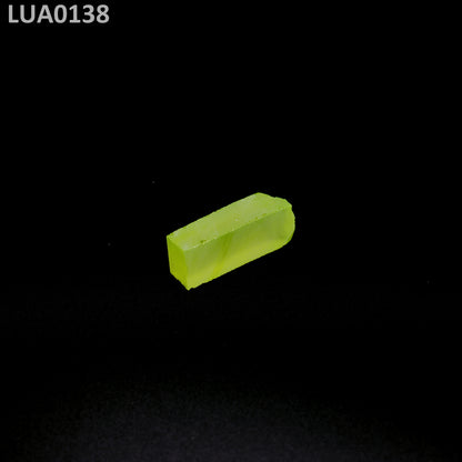 Lab-Grown LuAG Garnet – Intense UV Reactive Gemstone Rough