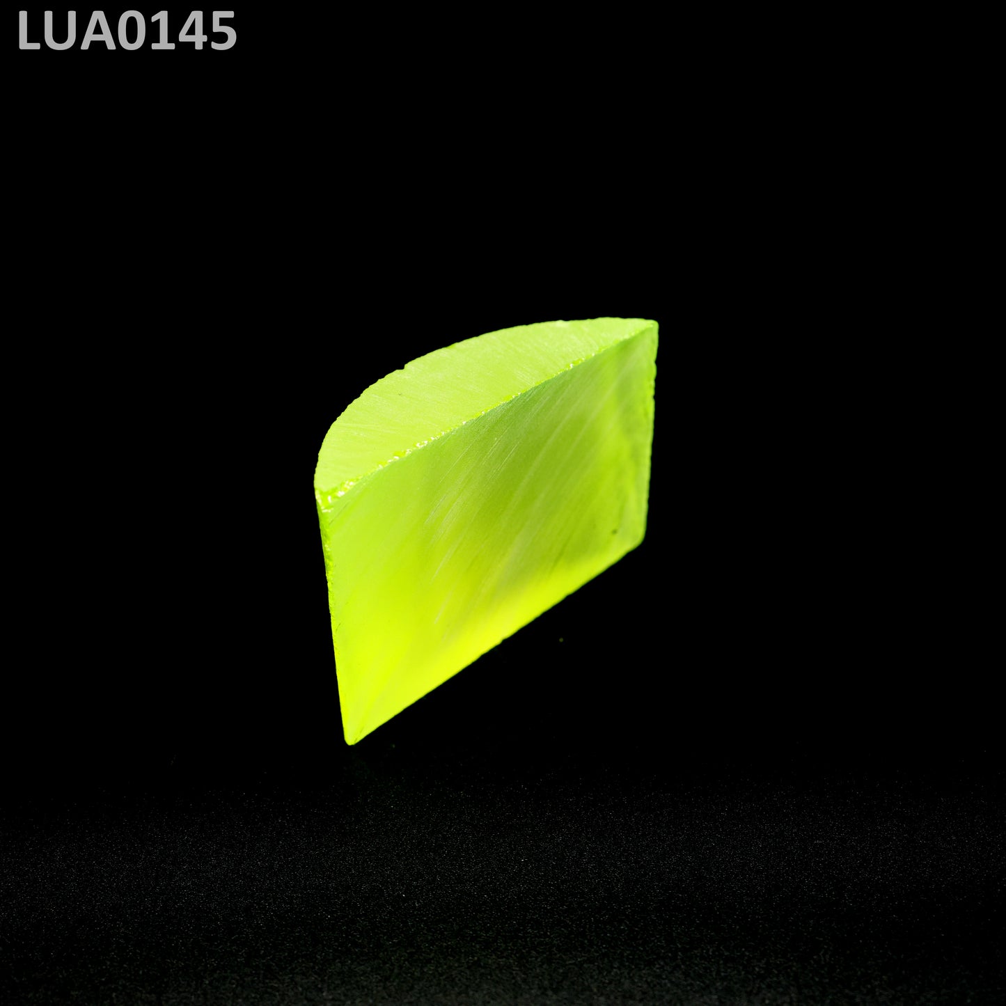 Lutetium Aluminum Garnet LuAG : LUA0145