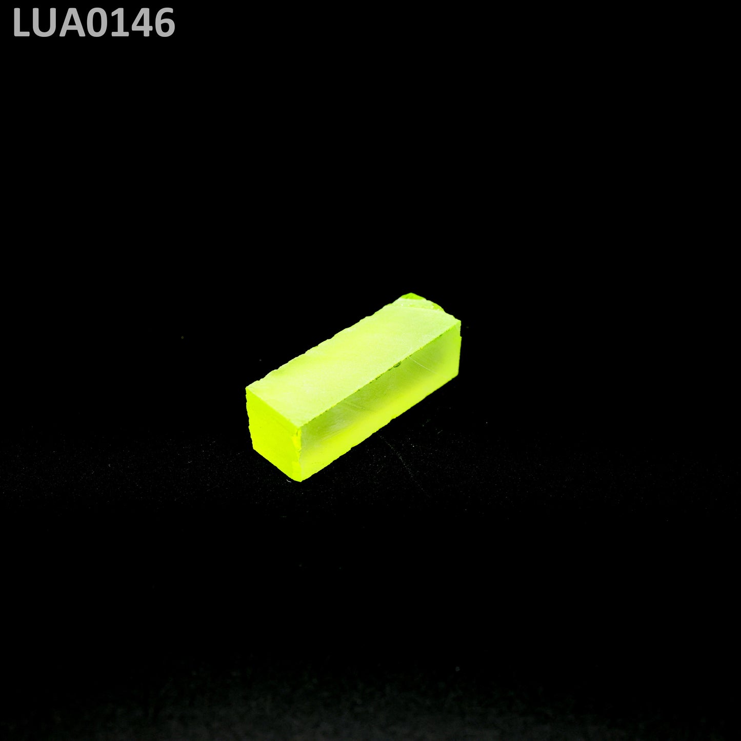 Lutetium Aluminum Garnet LuAG : LUA0146