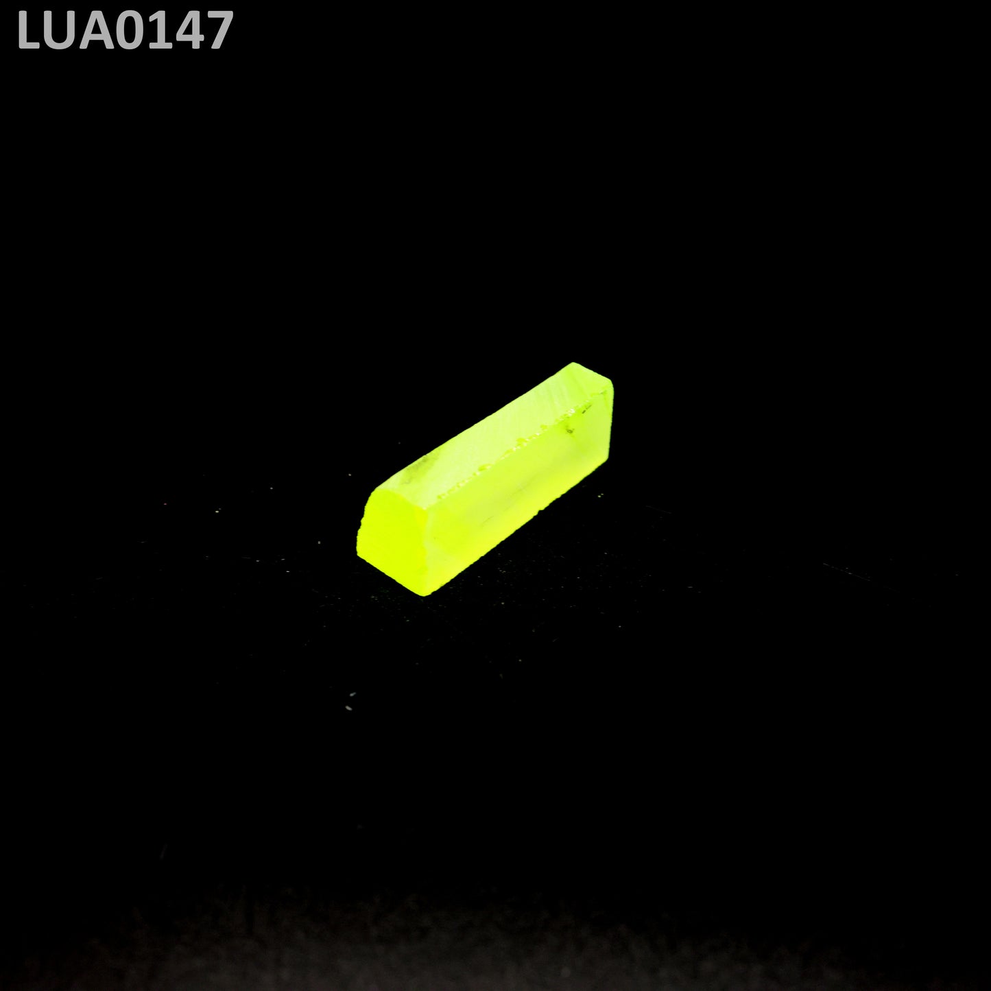 Lutetium Aluminum Garnet LuAG : LUA0147