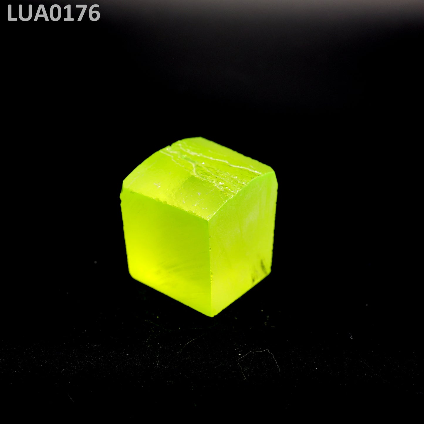LuAG : LUA0176