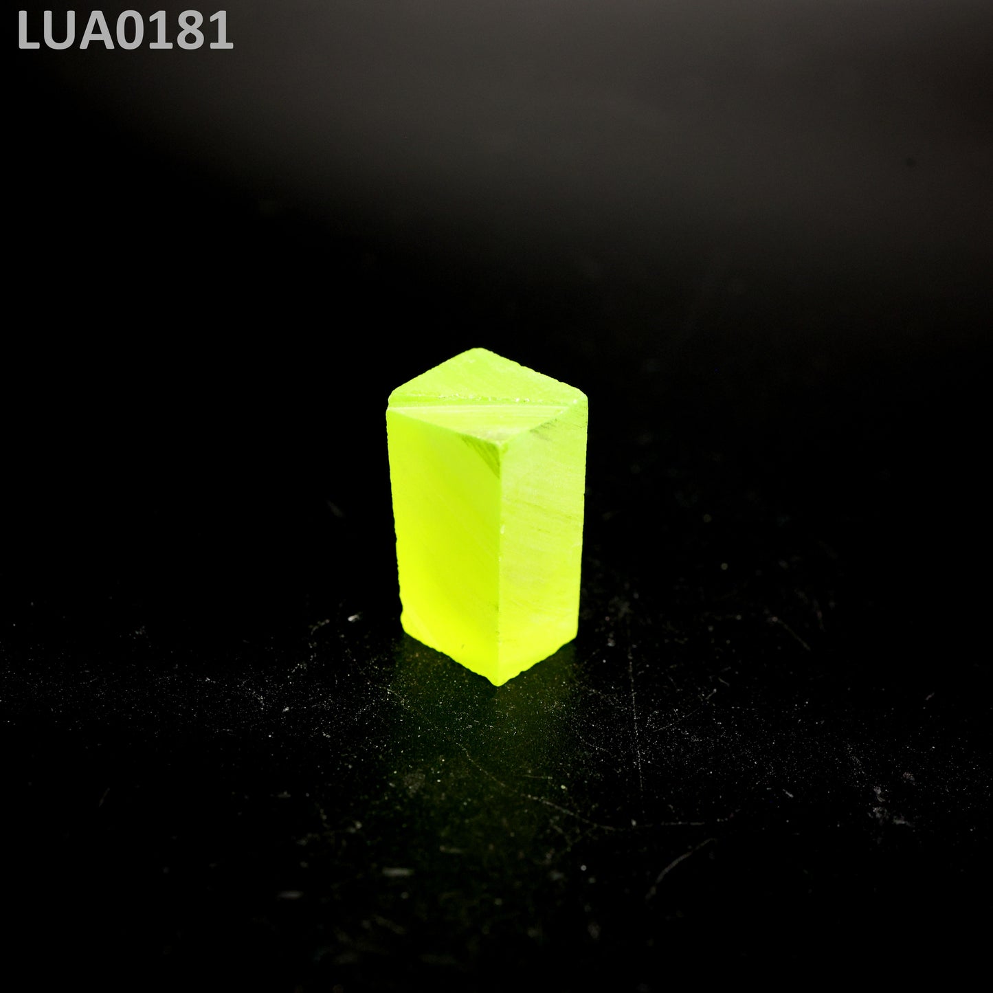 LuAG : LUA0181