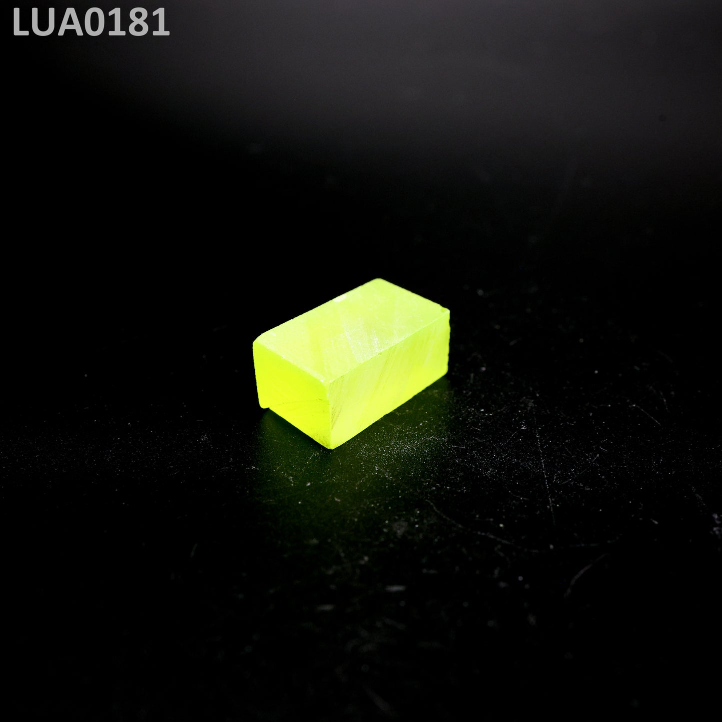 LuAG : LUA0181