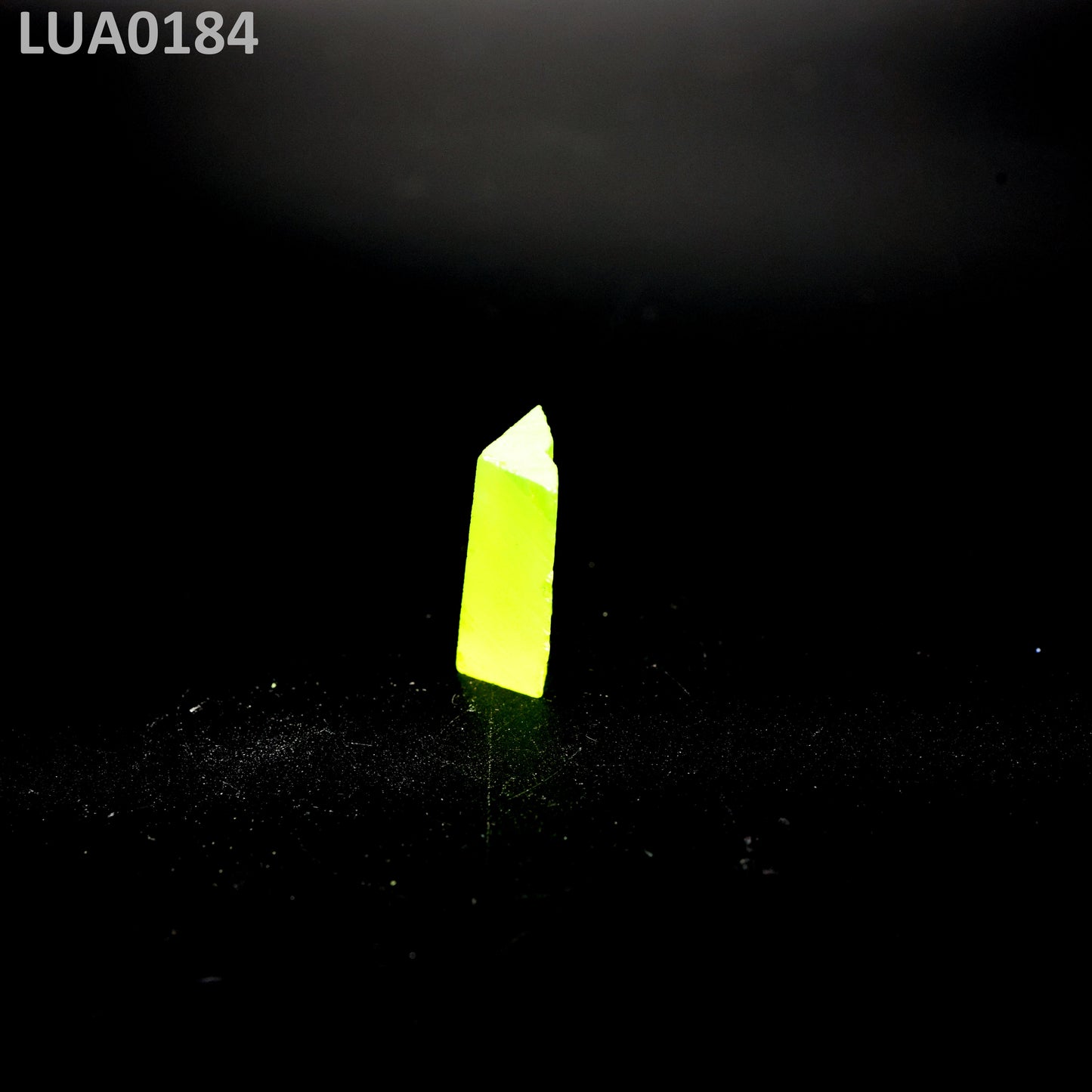 LuAG : LUA0184