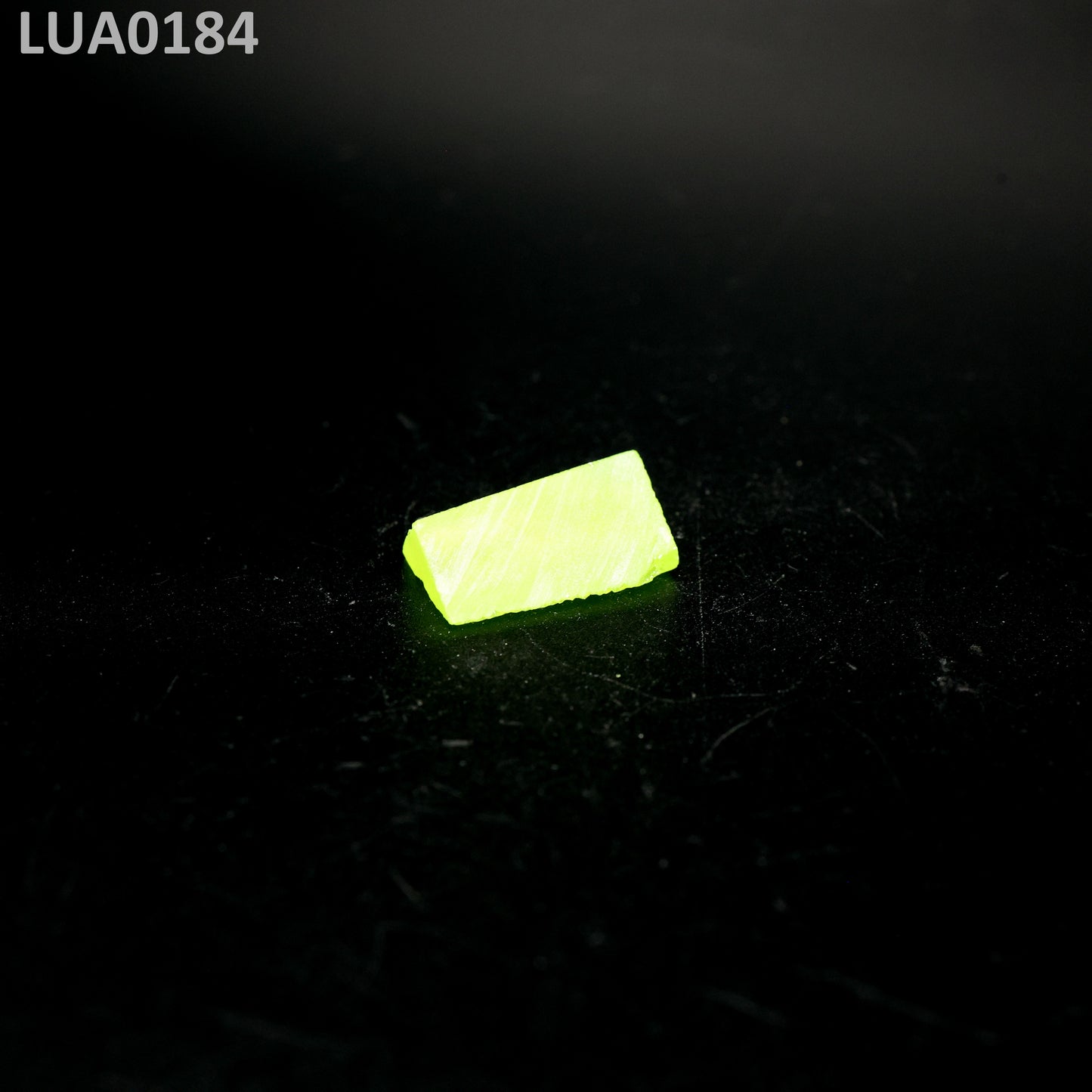 LuAG : LUA0184