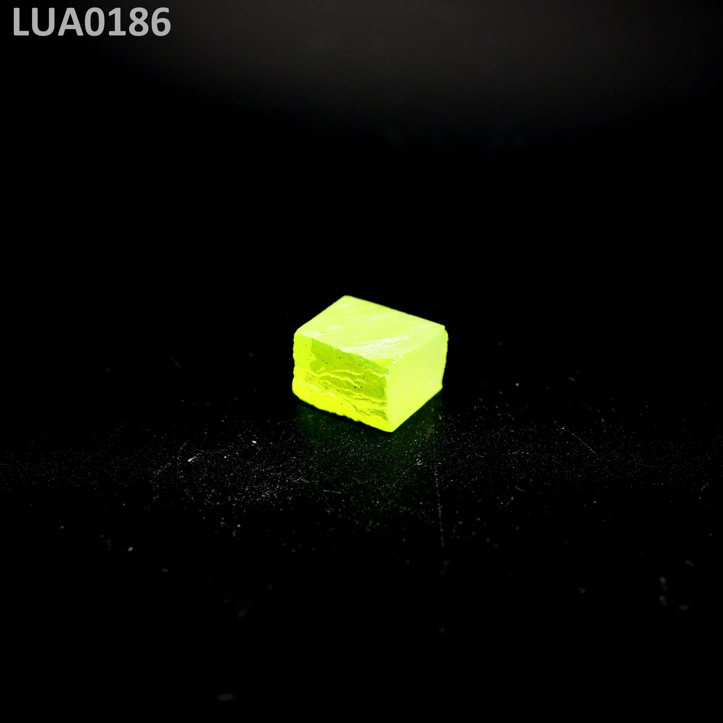LuAG : LUA0186