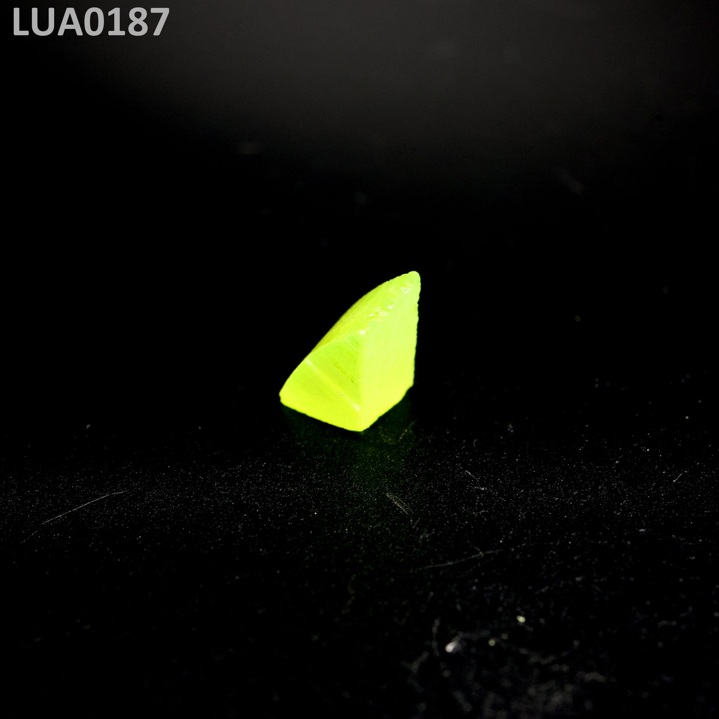 LuAG : LUA0187