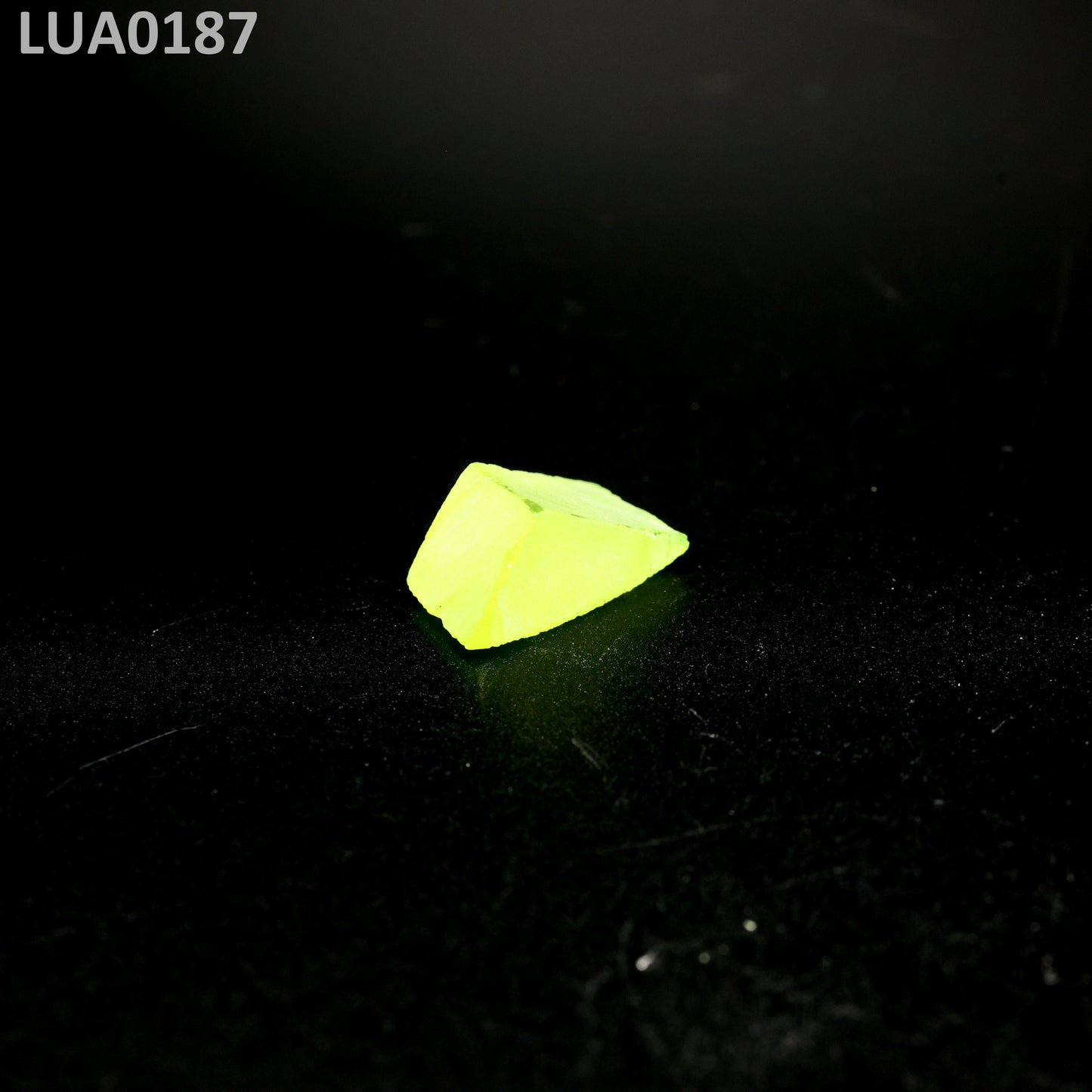 LuAG : LUA0187