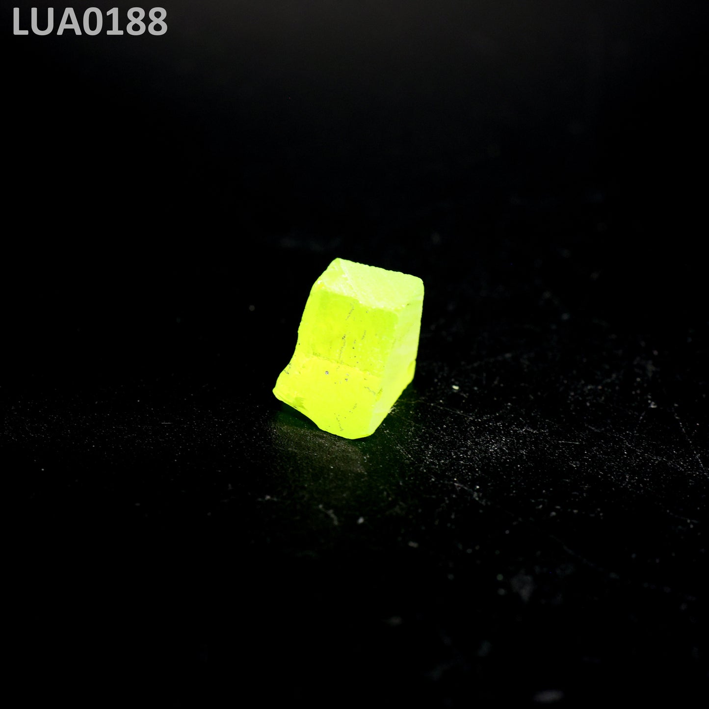 LuAG : LUA0188