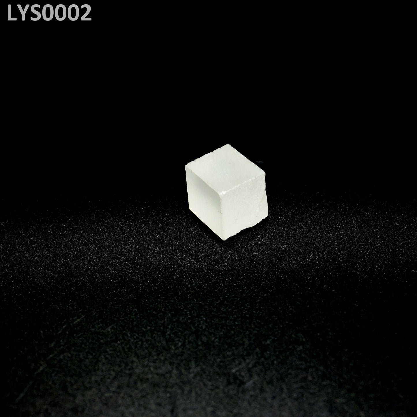 Lutetium Yttrium Oxy-Orthosilicate LYSO : LYS0002