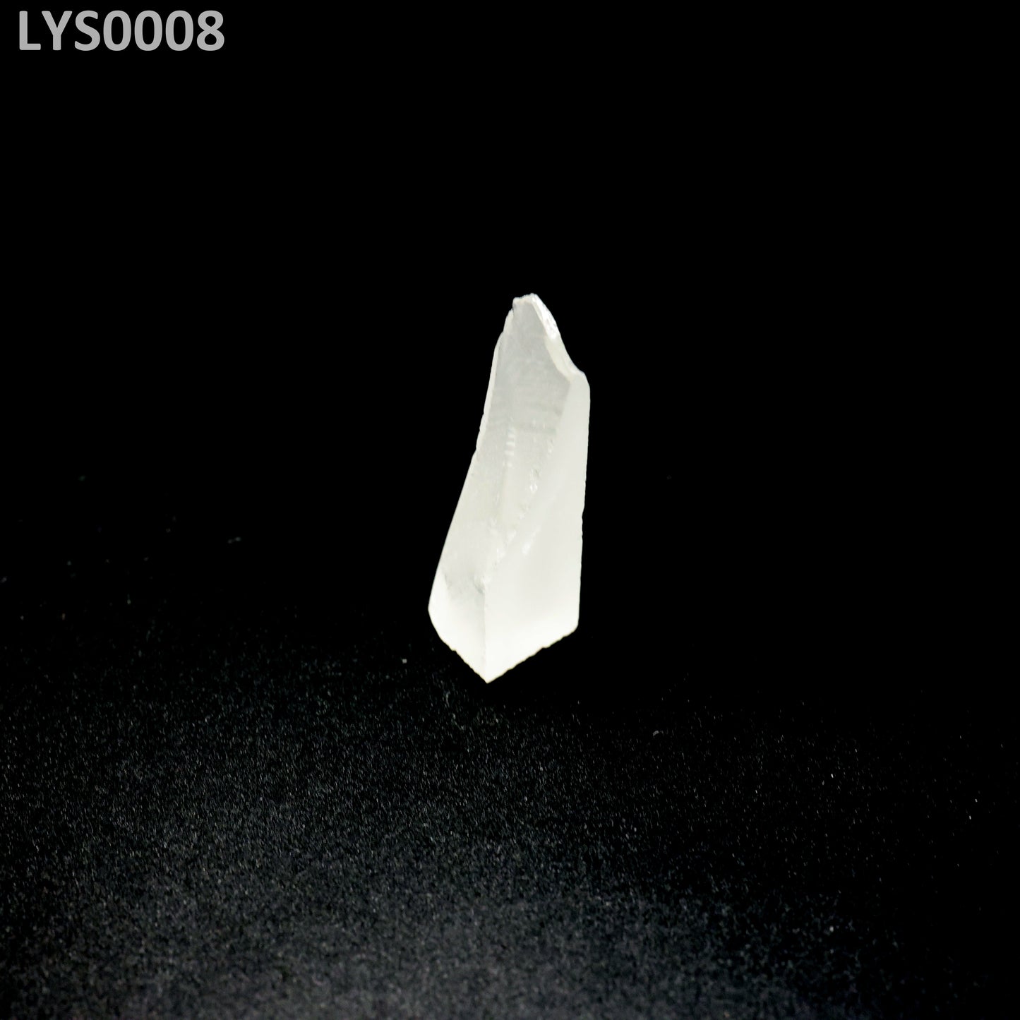 Lutetium Yttrium Oxy-Orthosilicate LYSO : LYS0008