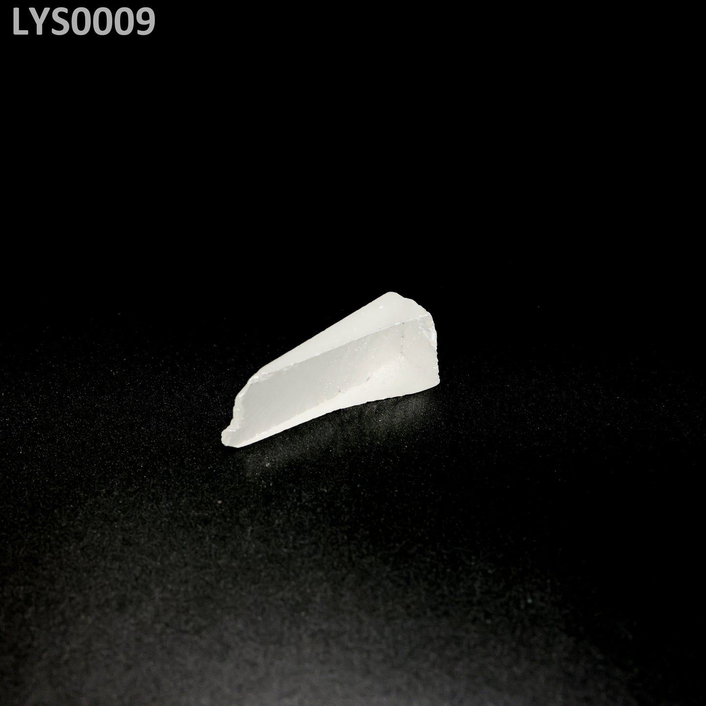 Lutetium Yttrium Oxy-Orthosilicate LYSO : LYS0009