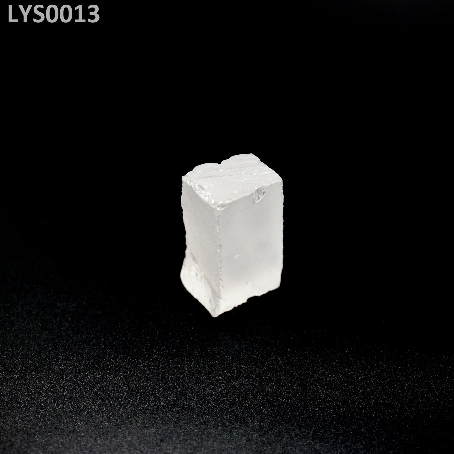Lutetium Yttrium Oxy-Orthosilicate LYSO : LYS0013