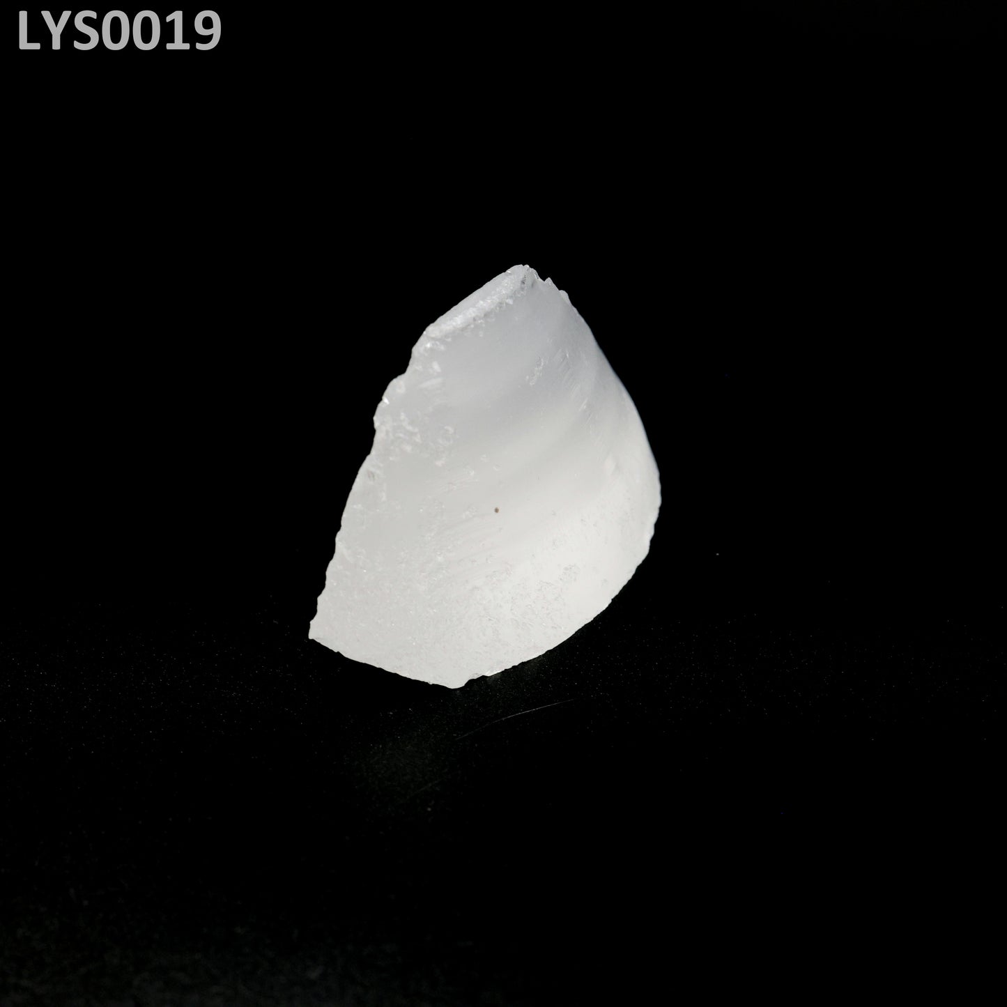 Lutetium Yttrium Oxy-Orthosilicate LYSO : LYS0019