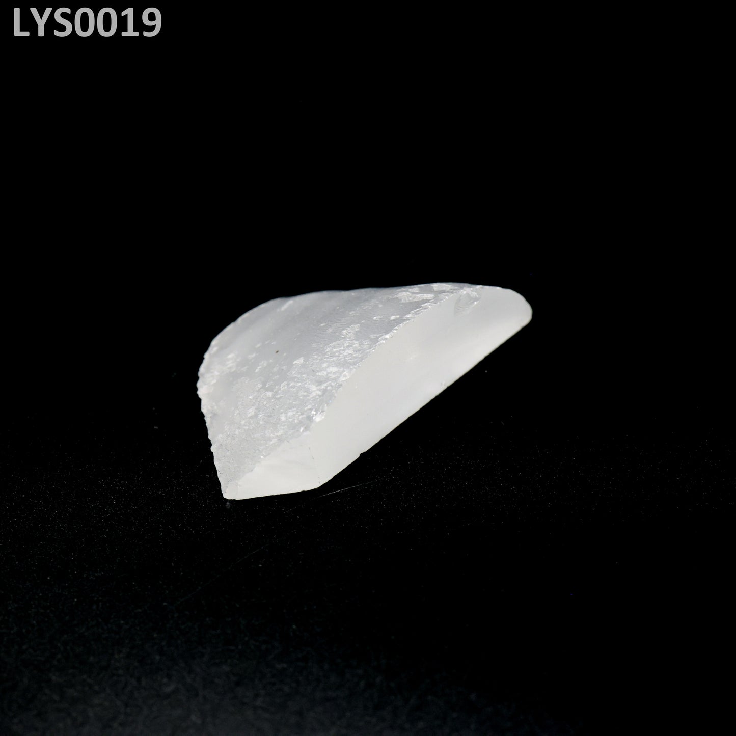 Lutetium Yttrium Oxy-Orthosilicate LYSO : LYS0019