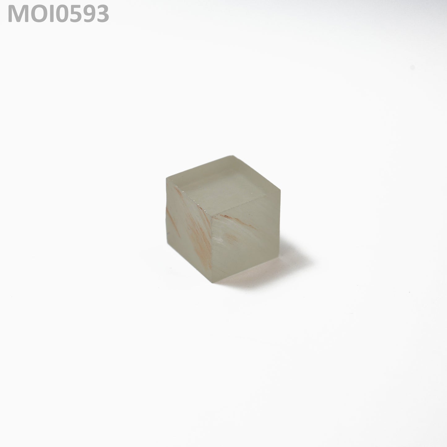 White DEF Moissanite : MOI0593