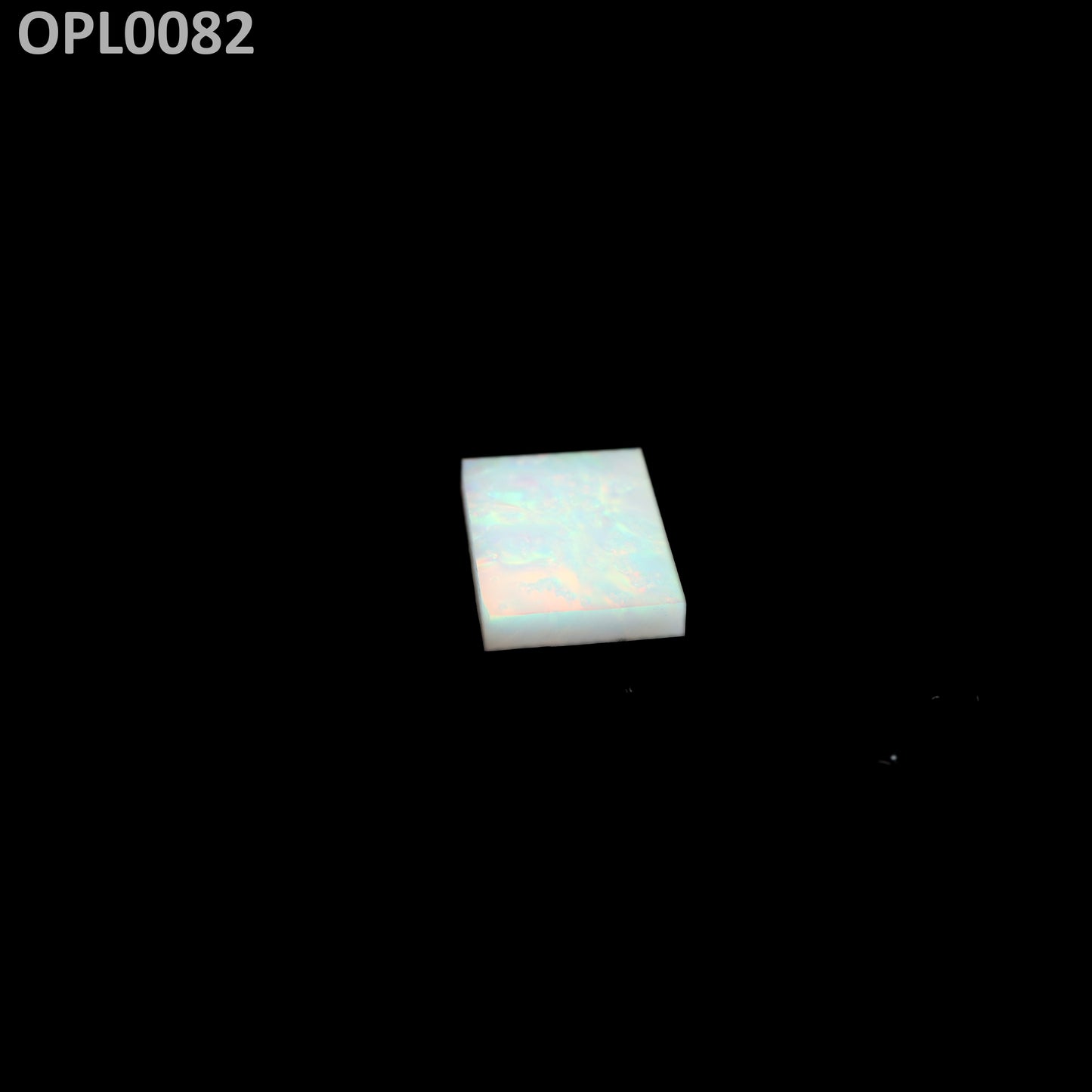 Opal Au Orange Fire/White FD0 : OPL0082