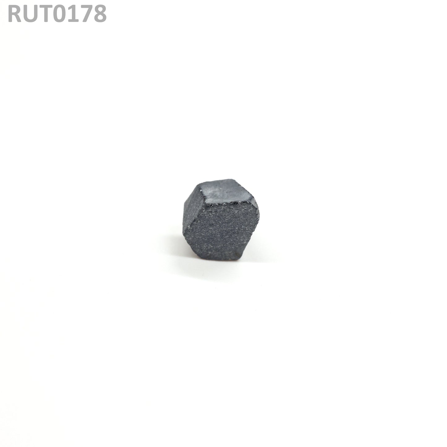 Dark Blue Rutile : RUT0178