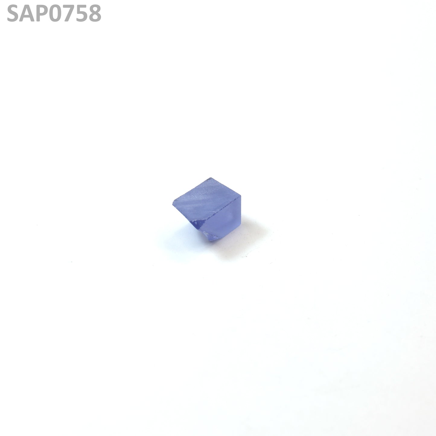 Light Blue Sapphire : SAP0758