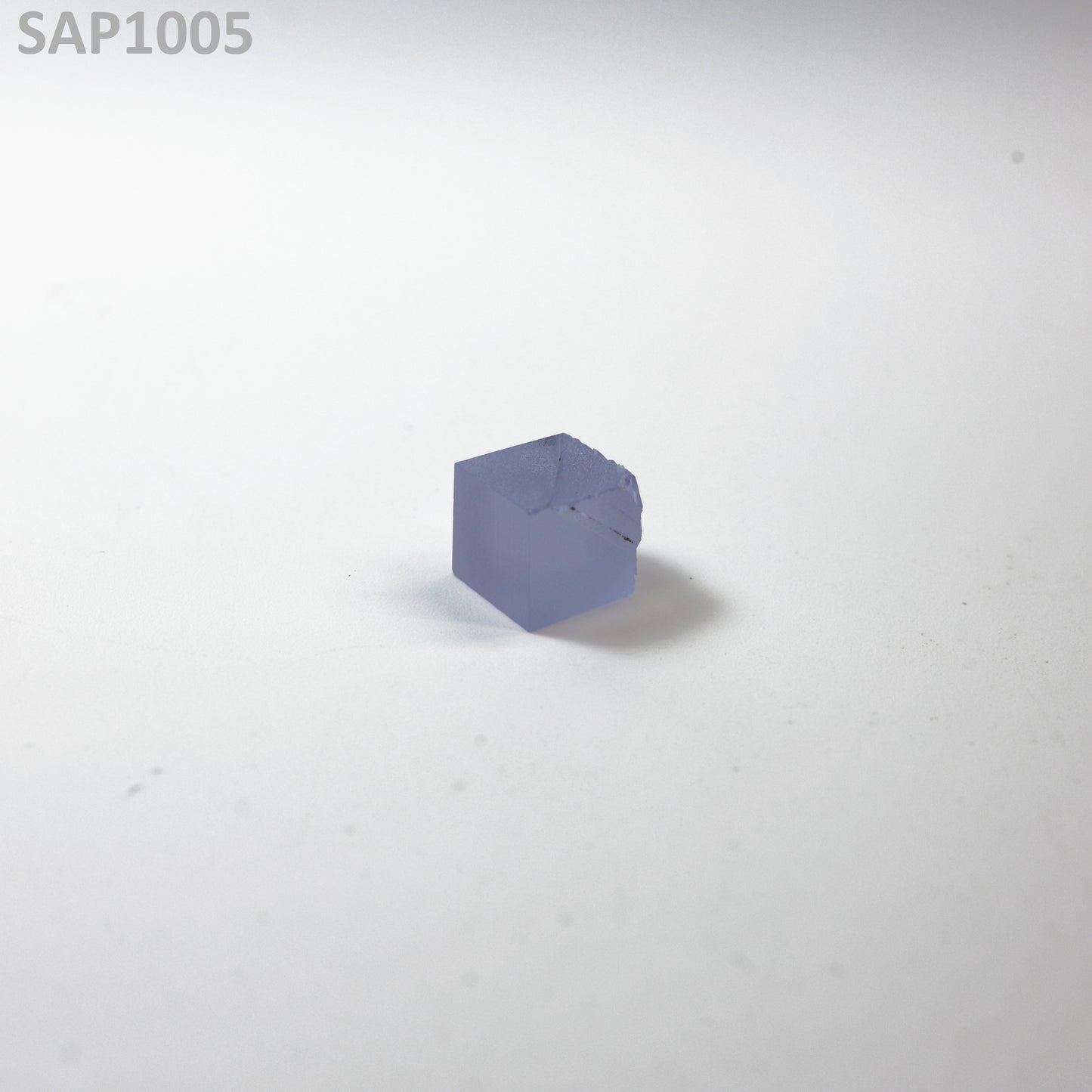 Extra Light Blue Sapphire : SAP1005