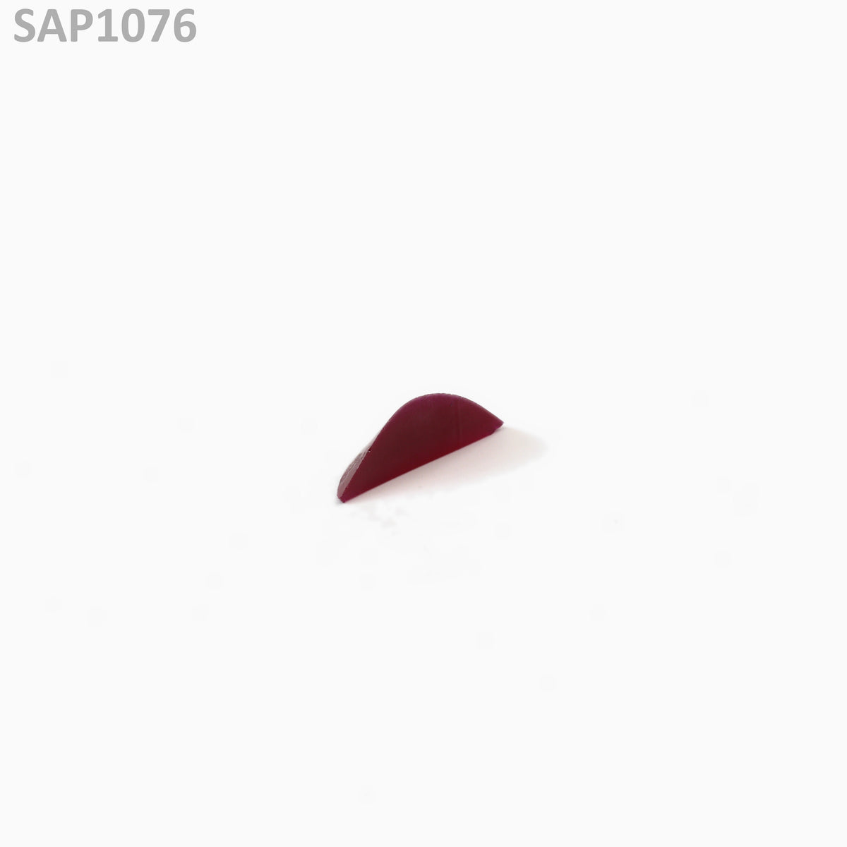 Pigeon Blood Red Sapphire : SAP1076